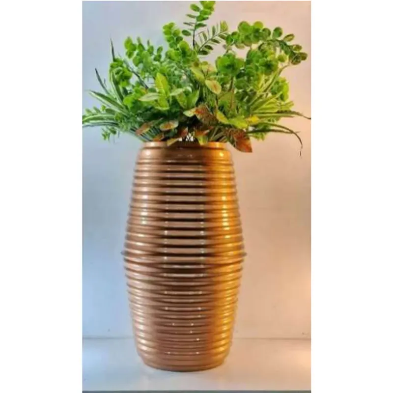 21 Inch Simple Design Metal Flower Vase, Used for Home Decoration Purpose