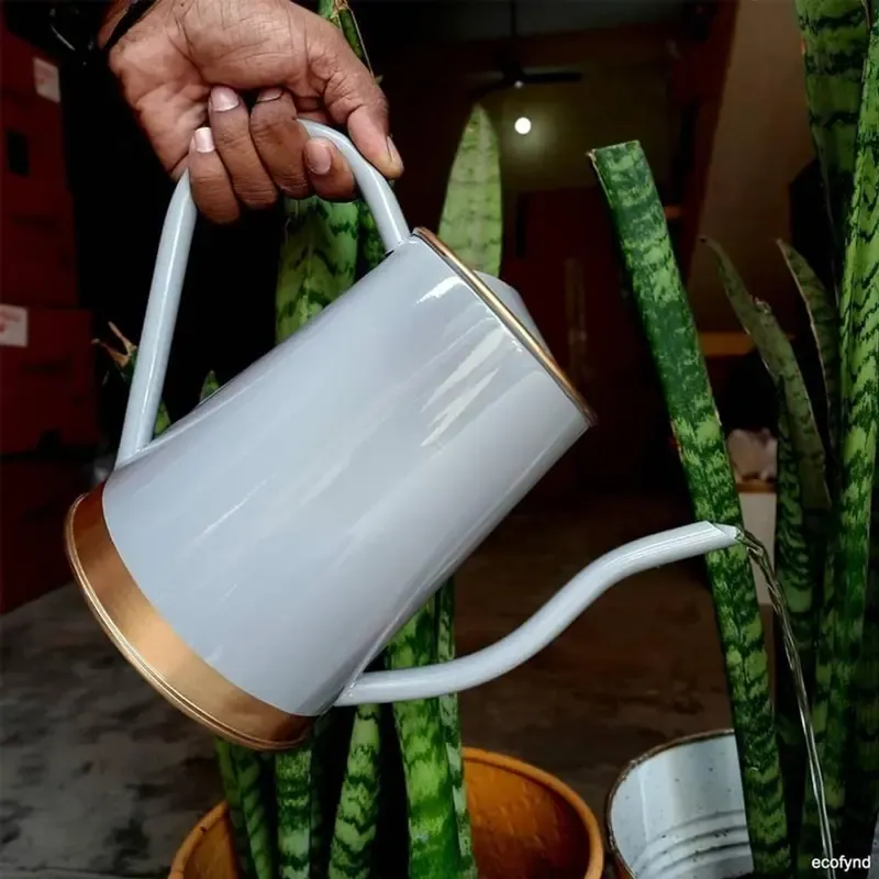 Ecofynd 1.5 Litre Metal Watering Can Grey for Home Gardening