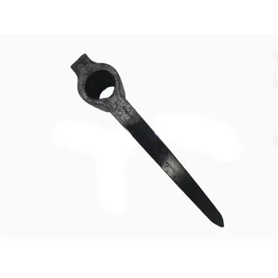 Super Hard Hand-Forged Digging Hoe Head for Tough Ground