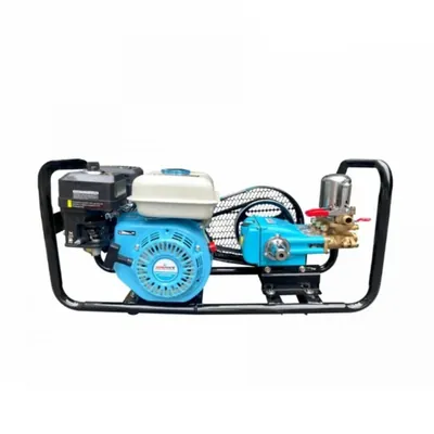 Agrimate HTP-22 Pump With 6.5 HP Petrol Engine With 2 Lance For Agriculture Spraying, AM22K+AM168F