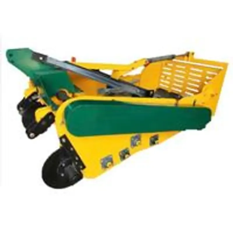 Tracter 40-60 HP Iron Stone Picker Machine, TRACTOR OPERATING