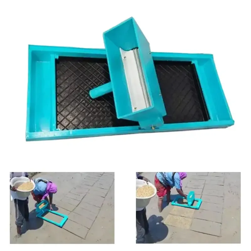 Agricultural Manual Paddy Seeder Machine Plastic Body For Sowing Seed, Height 30 cm