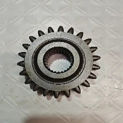REVERSE GEAR 22T Heavy Duty Reverse Gear 22T for Mahindra 575, 585 Tractors