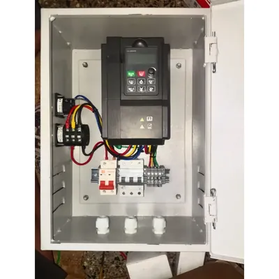 Heavy Duty Hybrid Variable Frequecy Pump Driver For 4 kW Pump (Weight 15 kg)