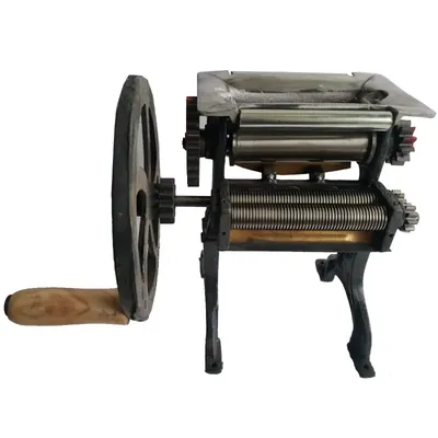 Hand Operated 6-inch Noodle Making Machine With Stainless Steel Roller