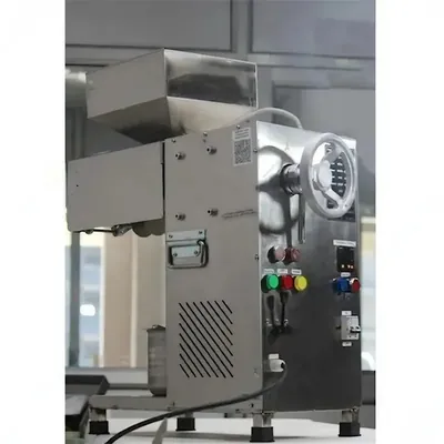 Commercial Multi Oil Seed Press/Expeller Machine 1500 W, 10 -12 kg/hr with Free Accessories