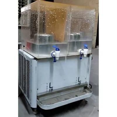 8 L+8 L(16 L) Capacity Electric Cold Juice Dispenser Machine, 800 W