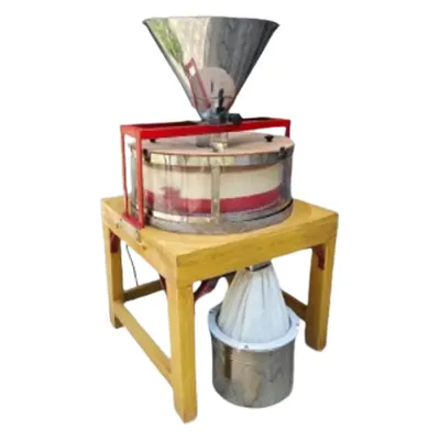 PUKHRAJ Cold Press 16 Inch Grinding Mill With 4-5 kg/hr Capacity