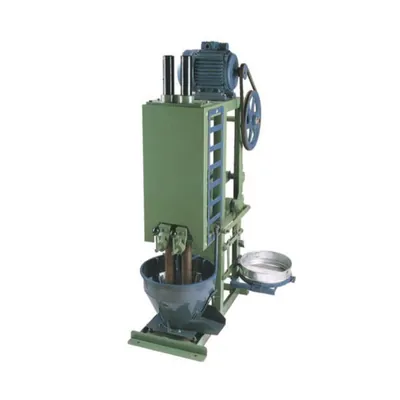 Mirchi Kandap Machine With 1 HP Motor, 8-10 kg/hr Capacity