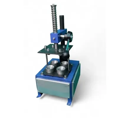 4 Cavity Cow Dung Diya Making Machine With Clutch System