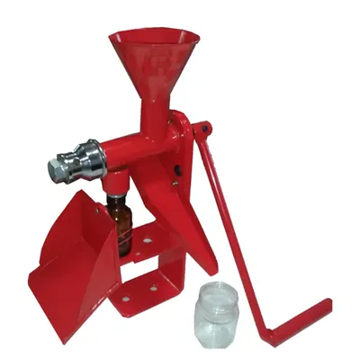 Economy Manual Multi Oil Seeds Press/Expeller Machine 1 to 2 kg/Hr with Free Accessories