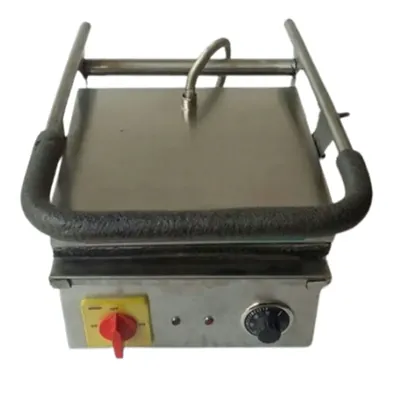 Heavy Duty Indian 11 x 11 Inch Sandwich Griller (Both Grooved)