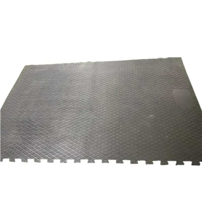 COWFY 4 x 6 ft Interlocking Mat For Animals
