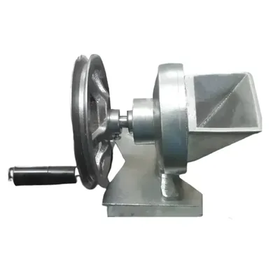 Aluminum Dry Fruits Slicer Machine For Pista Badam, Almonds, Cashew Nuts, 2-3 Kgs/hr, 14.51 x 10.7 x 13.24 cm