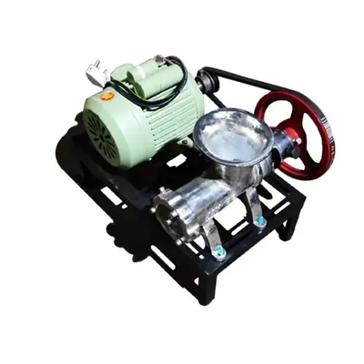 High-Capacity 2 HP Motor 32 No Meat Mincer With 100-150 kg/Hr Capacity For Large Butcher Shops, Big hotels, Catering