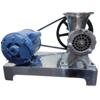 15 No Meat Mincer With 0.5 HP Motor, 80-100 kg/hr Capacity For Butcher Shops, Restaurants, Large Commercial Kitchens