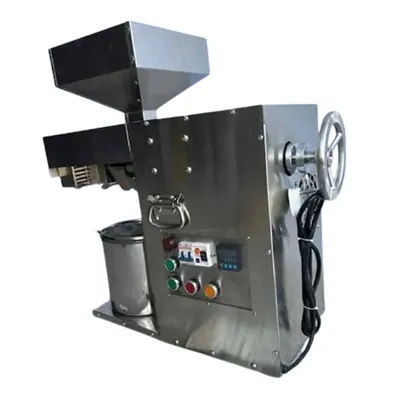 Cold Press Oil Processing Machine With 2 HP Crompton Motor