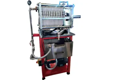 Oil Filter Machine With 0.5 HP Motor, 10-20 L /hr Capacity For Removing Impurities