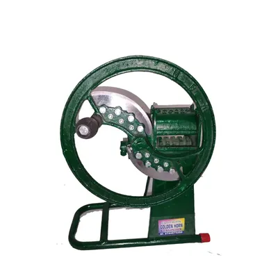 Golden Horn Cast Iron Saag Cutting Machine for Kitchen Use, Compact in Size