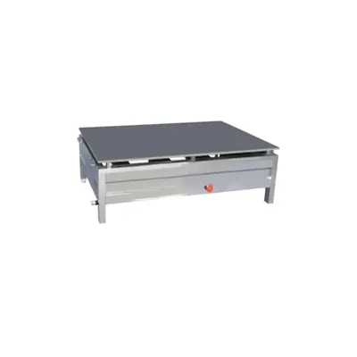 24 x 48 Inch Gas Operated Dosa Bhatti With 5 mm Thick Tawa Medium to Large Scale Food Businesses