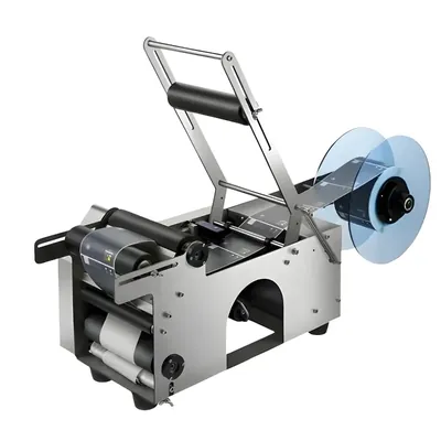 Semi Automatic Round bottle Labeling, Model No. MT-50